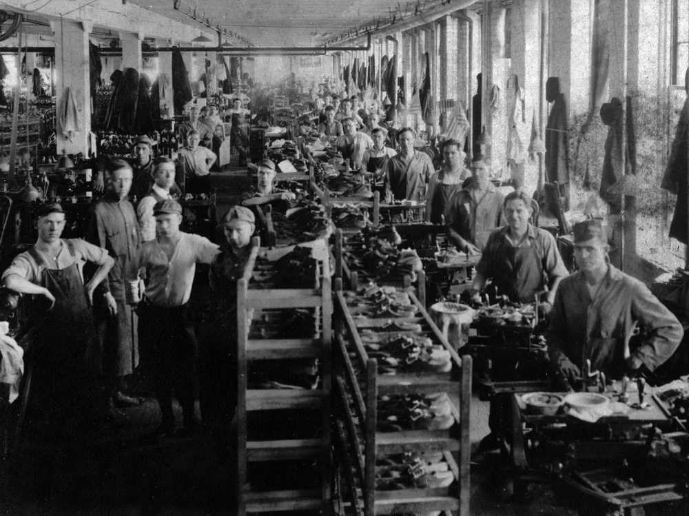 Blog: International Shoe Co. workers (9 