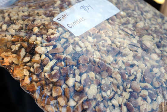 1lb. Bag Ground Walnut Shells from Martin Tree Farms