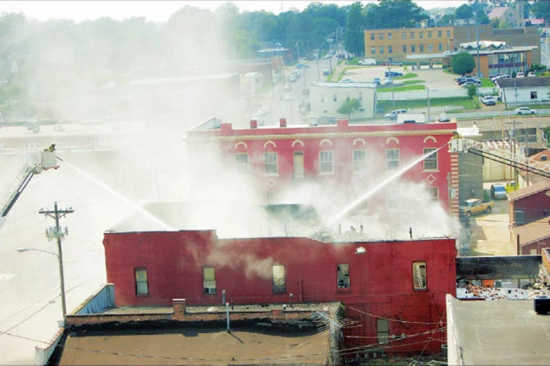 Local News Fire Destroys Century Old Building In Poplar Bluff